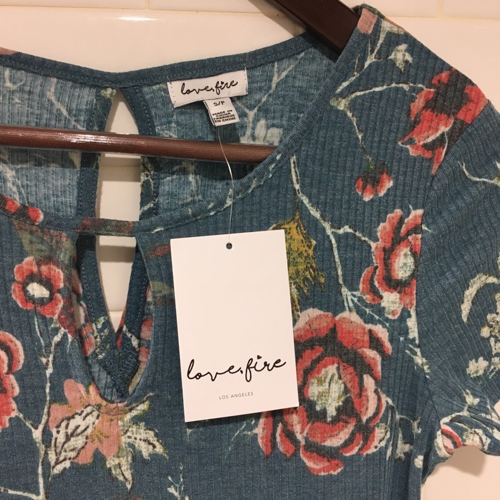 Floral dress perfect for graduation or Easter